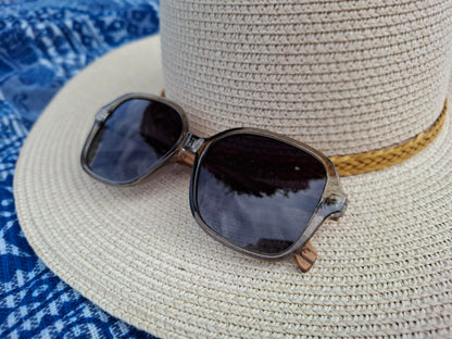 Sonnenbrille Acetat/Olivenholz Grau