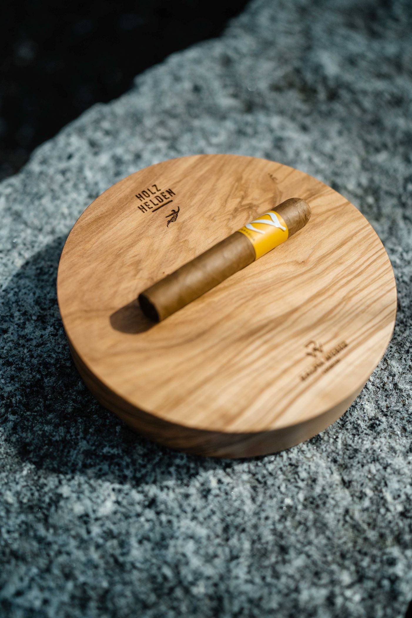 Zigarren Aschenbecher - Olivenholz